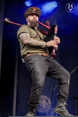 20250913-002-Deus Vult-TR.jpg