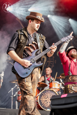 20250913-013-Deus Vult-TR.jpg