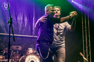 20250914-020-The Longest Johns-TR.jpg