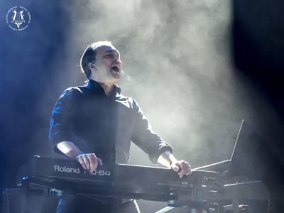 20250914-009-VNV Nation-TR.jpg