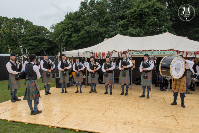 20250607-001-The Clan MacBeth Pipe Band-TR.jpg