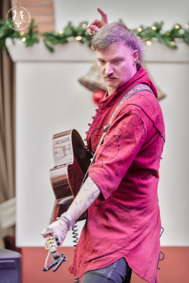 20251206-017-The Trouble Notes-TR.jpg