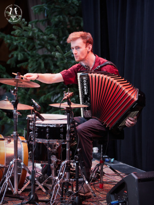 20251206-023-The Trouble Notes-TR.jpg