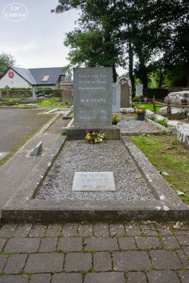 20250617-003-IRL2025-Grave W.B.Yeats-TirTomas.jpg